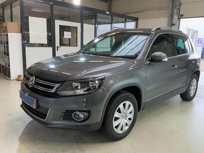 Gebraucht VW Tiguan Life 140 PS (102 kW) 2013 Pepper grey metallic SUV