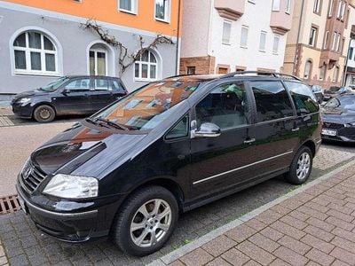 VW Sharan