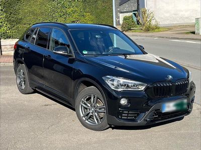 Gebraucht BMW X1 Sport Line 140 PS (102 kW) 2017 Schwarz SUV