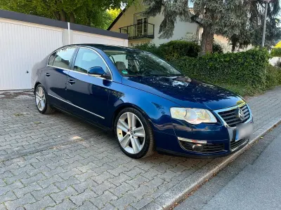 Usata VW Passat 143 CV (105 kW) 2009 Blu Berlina