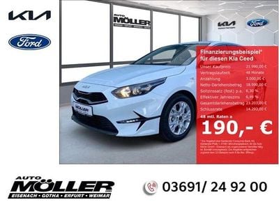 Weiss Gebraucht 2025 Kia Ceed Vision Kleinwagen | 21.990 € (Superpreis)