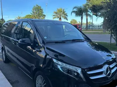 Gebraucht Mercedes V300 Edition 237 PS (174 kW) 2022 Schwarz Van / Kleinbus