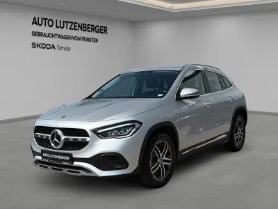 Gebraucht Mercedes GLA200 Progressive 163 PS (119 kW) 2021 Silber SUV