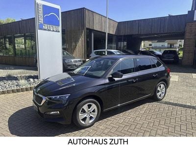 Schwarz Gebraucht 2022 Skoda Scala Style Kleinwagen | 16.690 € (Guter Preis)