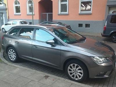 Gebraucht Seat Leon ST Style 150 PS (110 kW) 2014 Braun Kombi