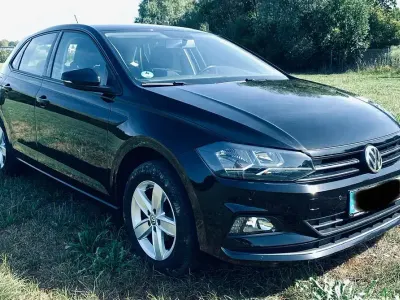 Gebraucht VW Polo Comfortline 95 PS (69 kW) 2018 Schwarz Kleinwagen