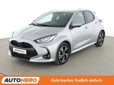 Gebraucht Toyota Yaris Hybrid Team 116 PS (85 kW) 2024 Grau Limousine