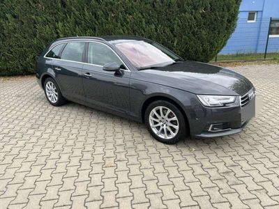 gebraucht Audi A4 Avant 2.0 TDI S tronic design