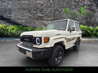 Nuova Toyota Land Cruiser 204 CV (150 kW) 2026 Bianco SUV
