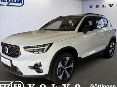 Neu Volvo XC40 Plus 163 PS (119 kW) 2025 Weiß SUV