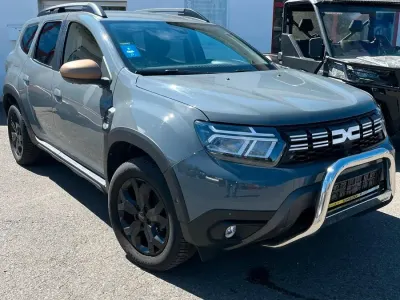 Gebraucht Dacia Duster Extreme 115 PS (84 kW) 2024 Grau SUV