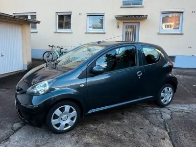 Gebraucht Toyota Aygo Cool 68 PS (50 kW) 2006 Grau Kleinwagen