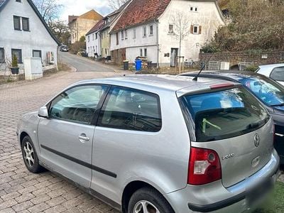 Gebraucht VW Polo 64 PS (47 kW) 2003 Silber Kleinwagen