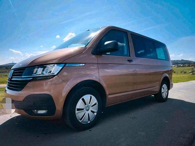 Usado VW Multivan 110 HP (80 kW) 2021 Castanho Monovolume