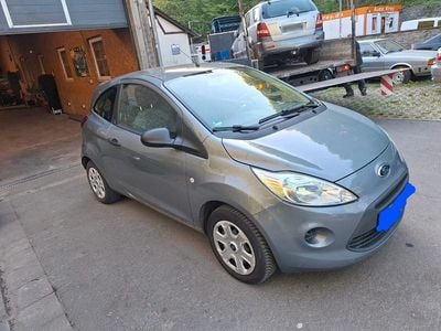 Second-hand Ford Ka Cool & Sound Edition 69 CP (50 kW) 2016 Gri Hatchback