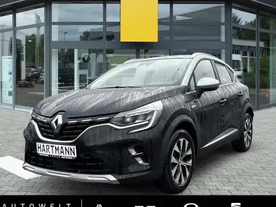Brugt Renault Captur Techno 140 HK (102 kW) 2023 Grå SUV