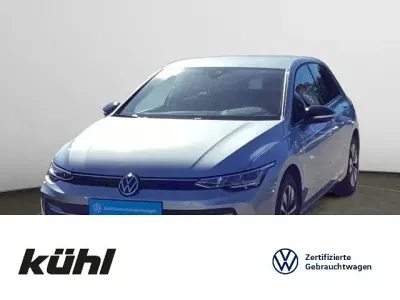 Gebraucht VW Golf VIII Goal 116 PS (85 kW) 2025 Oyster silver metallic Limousine