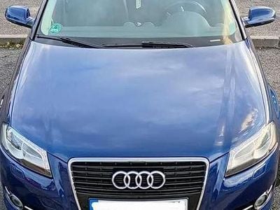 Gebraucht Audi A3 Attraction 125 PS (91 kW) 2011 Blau Limousine