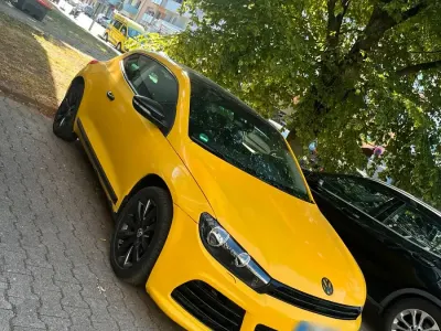 Gebraucht VW Scirocco 160 PS (117 kW) 2010 Gelb Coupé