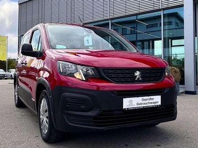 Gebraucht Peugeot e-Rifter Active 100 kW (136 PS) 2022 Aden rot Van / Kleinbus