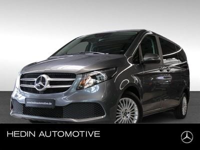 Mercedes V220