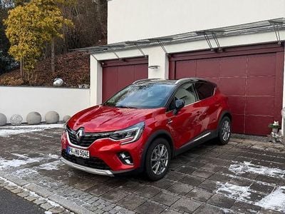 Gebraucht Renault Captur Intens 158 PS (116 kW) 2021 Rot SUV