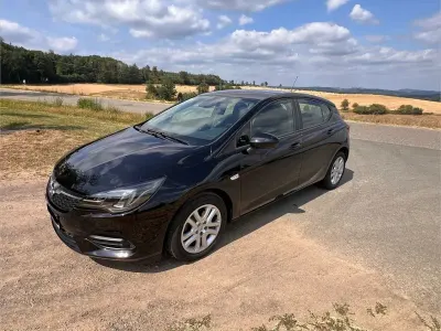Gebraucht Opel Astra Edition 110 PS (80 kW) 2021 Schwarz Limousine