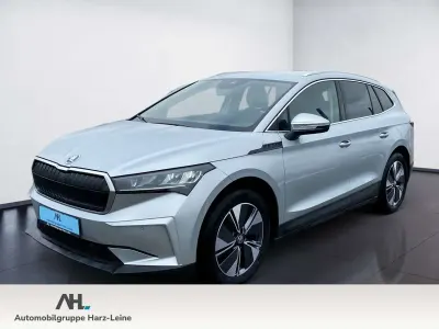 Gebraucht Skoda Enyaq iV Loft 150 kW (204 PS) 2023 Brillantsilber metallic SUV
