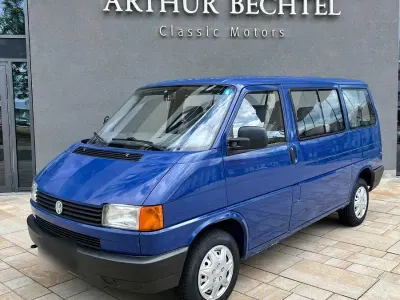 Gebraucht VW T4 77 PS (56 kW) 1995 Blau Van