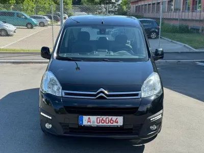 Gebraucht Citroën Berlingo SELECTION 99 PS (72 kW) 2015 Schwarz Van / Kleinbus