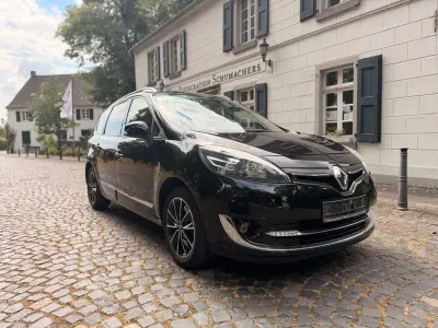 Gebraucht Renault Grand Scénic III Bose Edition 132 PS (97 kW) 2013 Schwarz Van / Kleinbus
