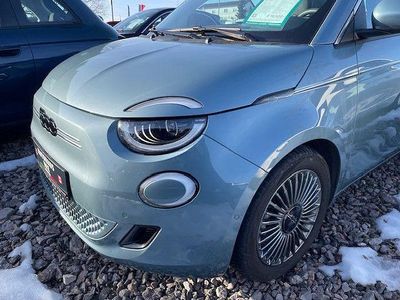 Gebraucht Fiat 500e Icon 86 kW (118 PS) 2021 Blau Cabrio