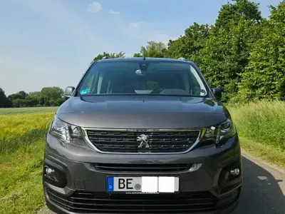 Gebraucht Peugeot Rifter GT-line 131 PS (96 kW) 2019 Grau Van / Kleinbus