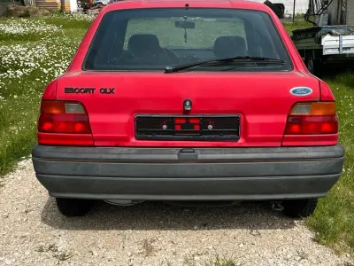 Gebraucht Ford Escort 77 PS (56 kW) 1991 Kleinwagen