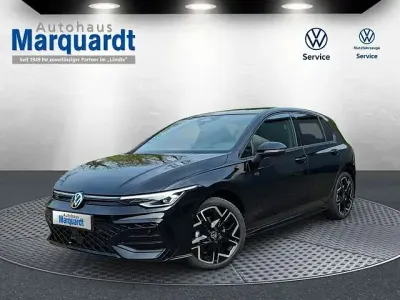 Gebraucht VW Golf VIII R-line 150 PS (110 kW) 2025 Grenadillschwarz Limousine