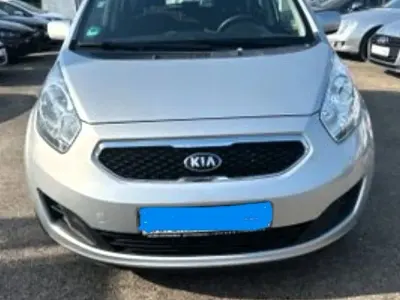 Gebraucht Kia Venga Edition 7 90 PS (66 kW) 2013 Silber Kleinwagen