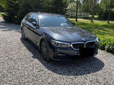 Grau Gebraucht 2017 BMW 530 Sport Line Kombi | 21.900 € (Etwas zu teuer)