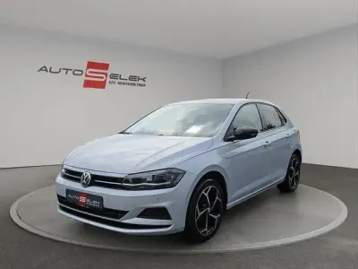 Gebraucht VW Polo Beats 95 PS (69 kW) 2018 Silber Kleinwagen