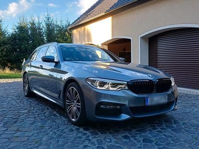 Grau Gebraucht 2018 BMW 540 M Sport Kombi | 30.500 € (Superpreis)