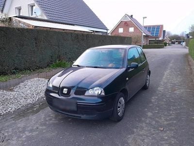 Usado Seat Arosa 50 HP (36 kW) 2004 Preto Citadino