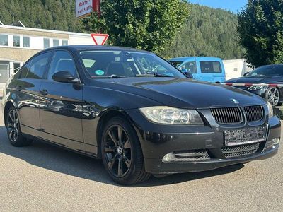 Schwarz Gebraucht 2006 BMW 320 Limousine | 2.950 € (Guter Preis)
