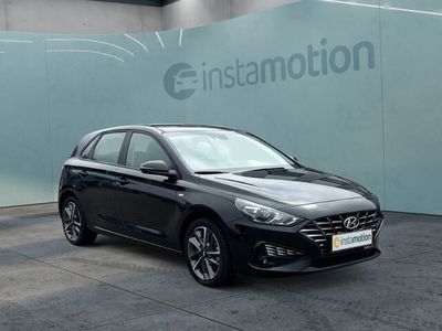 Gebraucht Hyundai i30 Trend 120 PS (88 kW) 2022 Schwarz