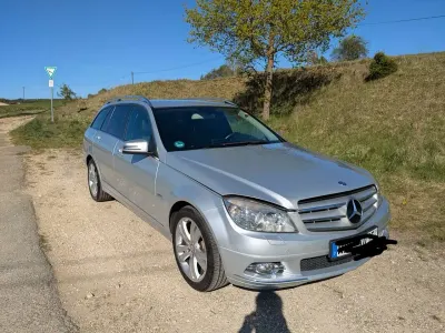 Gebraucht Mercedes C250 Avantgarde 204 PS (150 kW) 2010 Silber Limousine