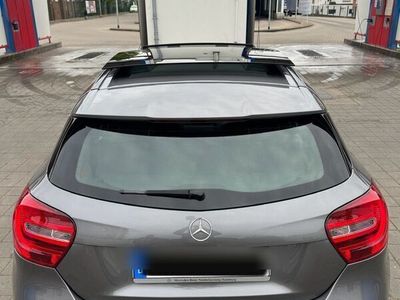 gebraucht Mercedes 180 A KlasseCDI Pano/Navi/ Leder/LED/ALU/SHZ/Temp