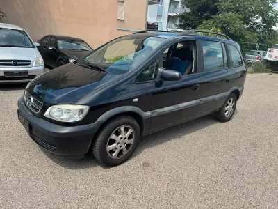 Gebraucht Opel Zafira 125 PS (91 kW) 2004 Silber Van / Kleinbus