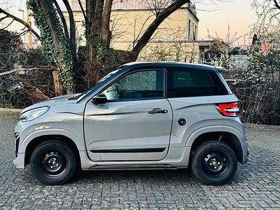 Begagnad Ligier JS60 2025 Grå