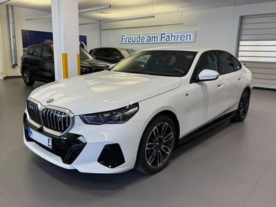 Gebraucht BMW i5 M Sport 250 kW (340 PS) 2024 Weiß Limousine