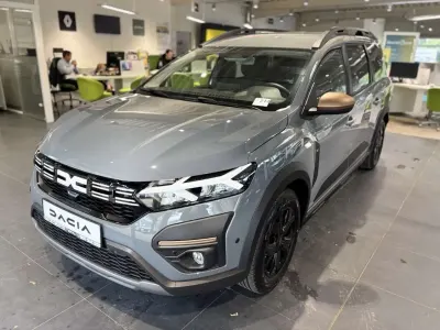 Gebraucht Dacia Jogger Extreme 94 PS (69 kW) 2025 Grau Van / Kleinbus