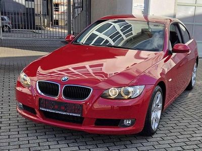 Gebraucht BMW 320 Sport Line 177 PS (130 kW) 2008 Rot Coupé