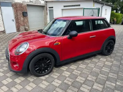 Gebraucht Mini ONE Pepper 102 PS (75 kW) 2015 Rot Kleinwagen